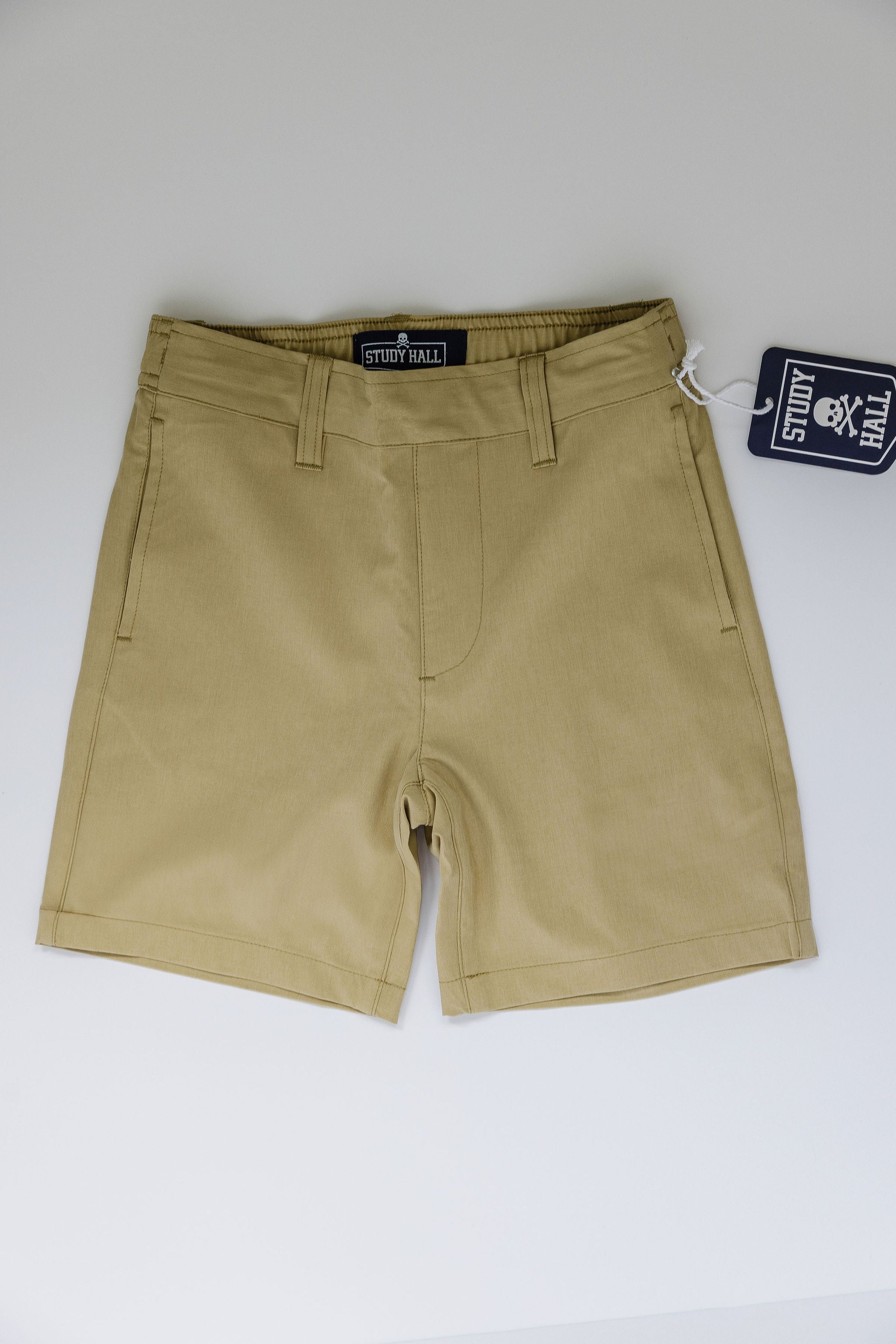 Mid-Thigh Field Day Performance Short